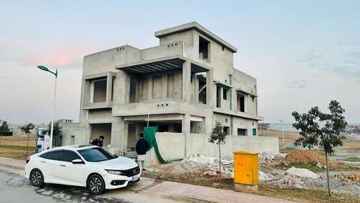 L Block placeholder 4