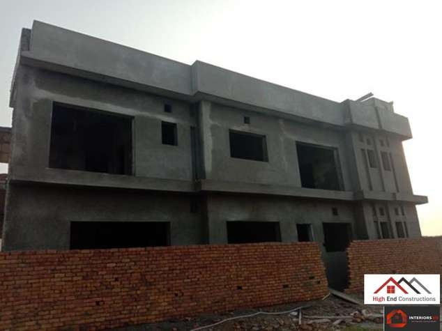 Intricate ceiling design 2